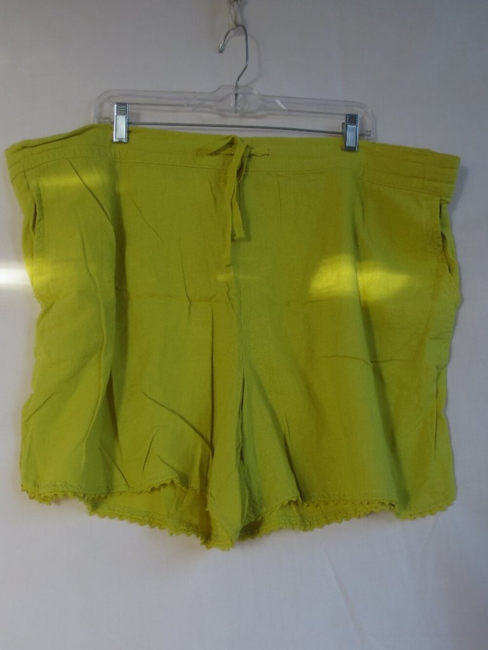 Terra & Sky Shorts Chartreuse High Rise Casual Lightweight Linen Plus Size 2X